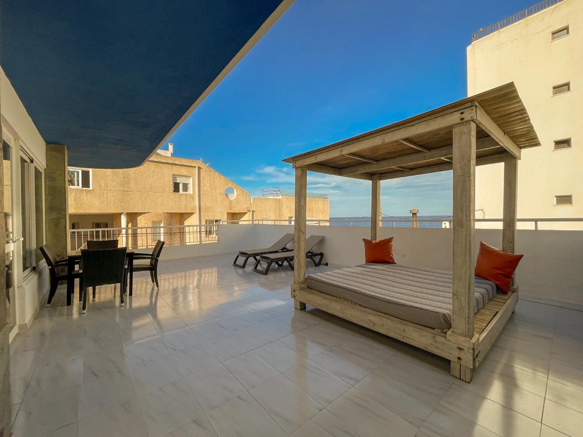 Apartamentos Cel Blau Санта Еулалия дел Рио Екстериор снимка