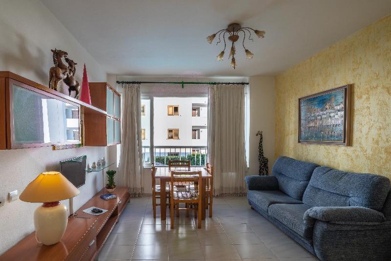 Apartamentos Cel Blau Санта Еулалия дел Рио Стая снимка