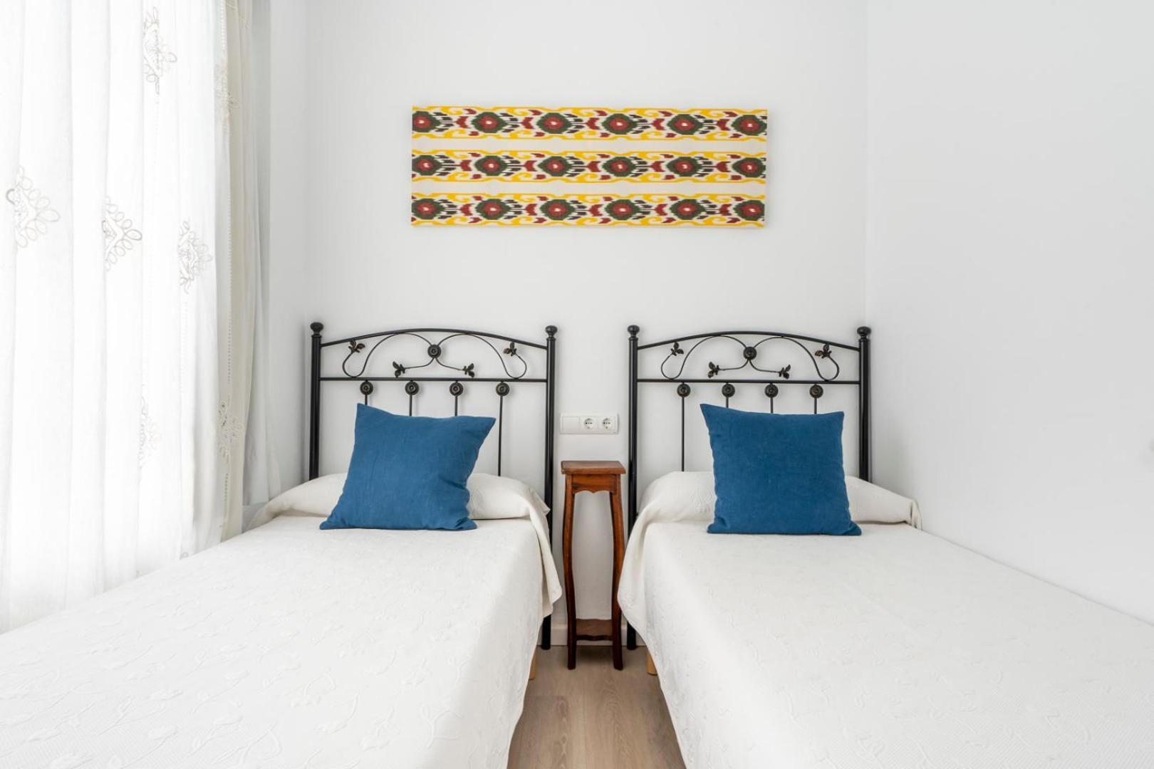 Apartamentos Cel Blau Санта Еулалия дел Рио Екстериор снимка