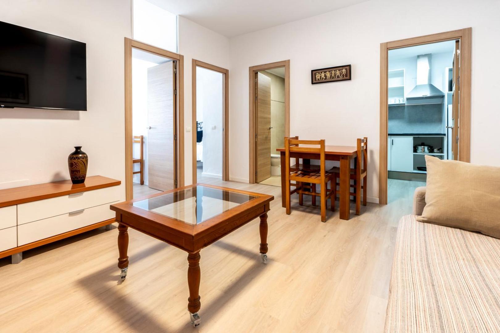 Apartamentos Cel Blau Санта Еулалия дел Рио Екстериор снимка